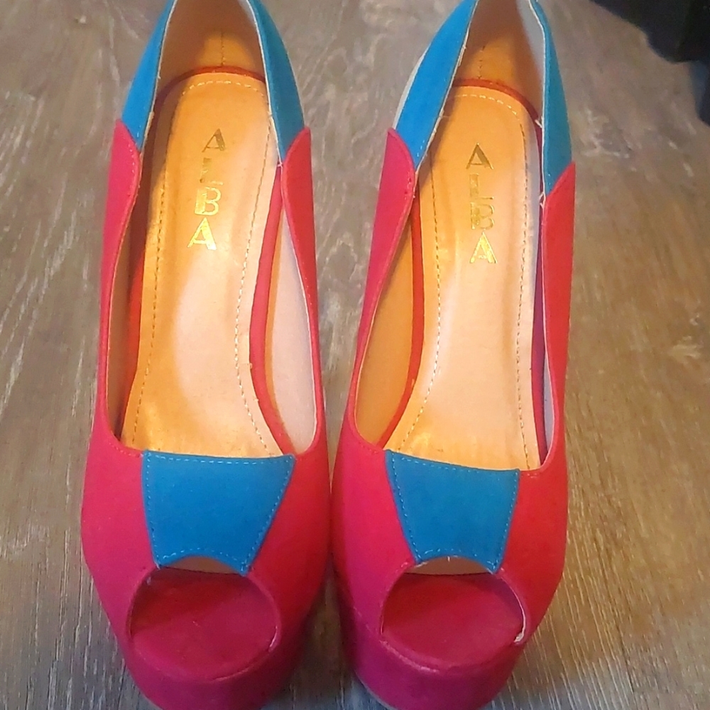Multicolor Heel